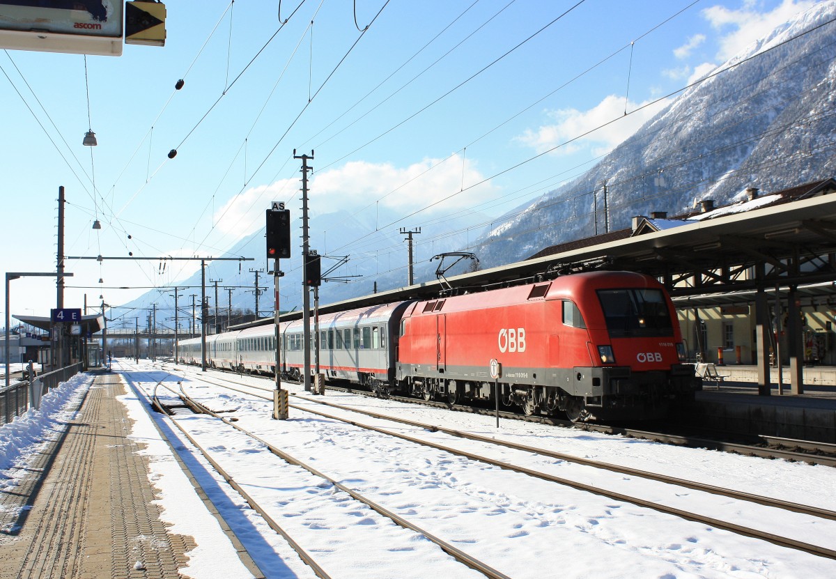 1116 019-9 ebenfalls am 10. Februar 2013, diesmal aber im Bahnhof von W�rgl.