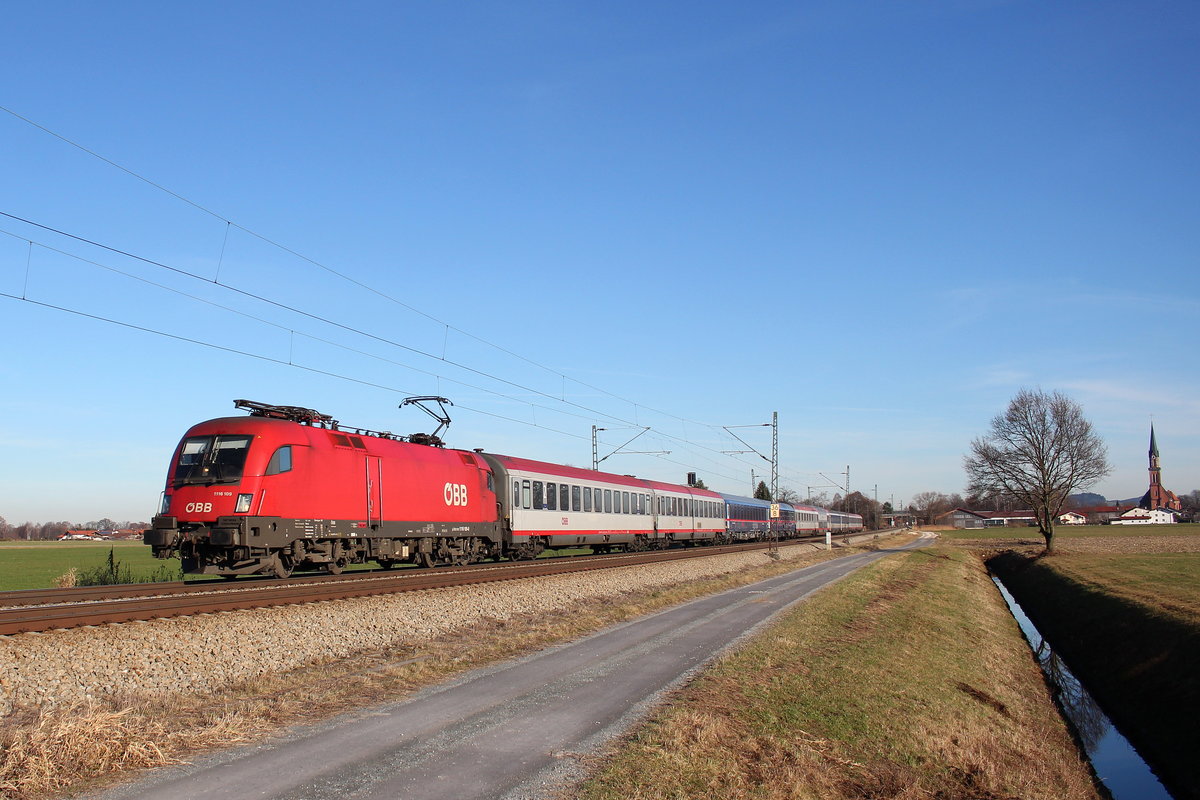 1116 109-0 am 10. Dezember 2016 aus Salzburg kommend bei �bersee.