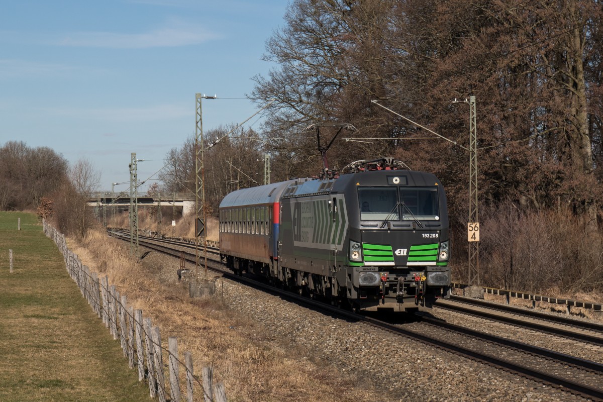 193 208 am 12. Februar 2016 aus M�nchen kommend bei Vogl.