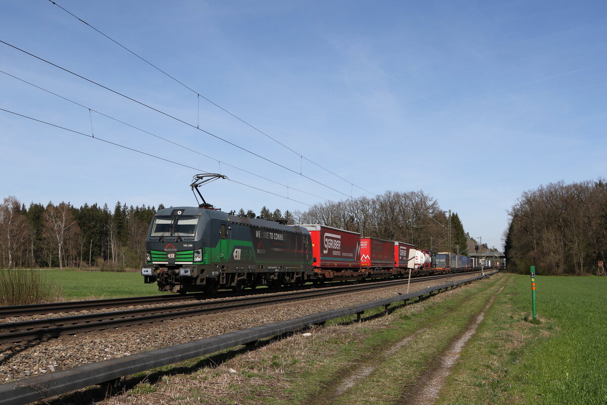 193 226 war am 20. M�rz 2024 bei Brannenburg in Richtung Kufstein unterwegs.