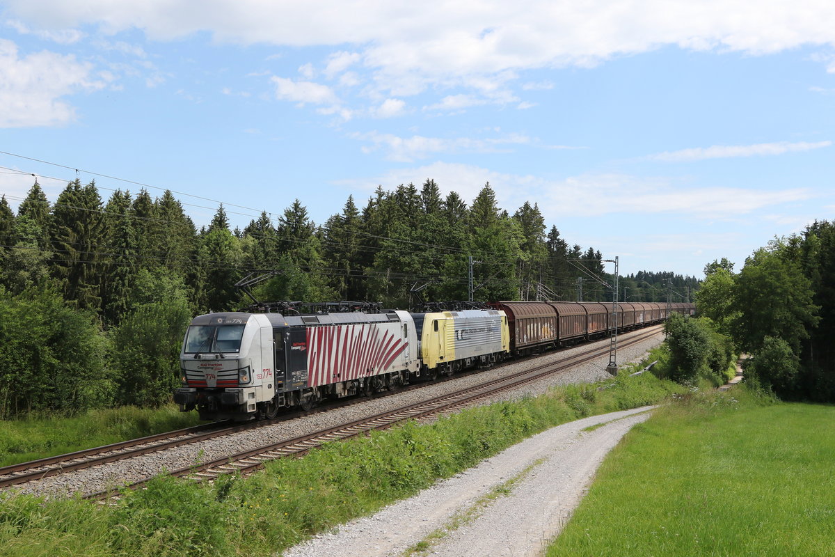 193 774 & 189 902 aus Salzburg kommend am 1. Juli 2020 bei Grabenst�tt.