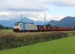 186 109 mit einem G�terzug von Salzburg kommend, am 8.