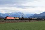 1116 166-8 mit einem gemischten G�terzug aus Salzburg kommend am 2.