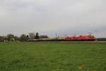 1116 180-1 und 1016 xxx mit einem gemischten G�terzug am 18.