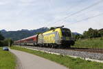 1116 153  �AMTC  mit einem  Railjet  aus Salzburg kommend am 15.