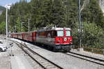 Ge 4/4 II 617  Ilanz  mit der Werbung  50 Jahre LGB  am 8.